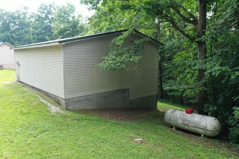 821 Brown Hill Lane Nashville IN 47448
