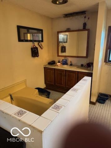 12853 Cyntheanne Road Fishers IN 46037