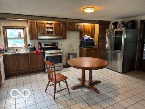 12853 Cyntheanne Road Fishers IN 46037