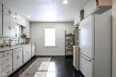 3751 Creston Drive Indianapolis IN 46222