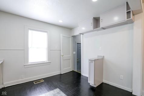 3751 Creston Drive Indianapolis IN 46222
