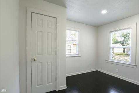 3751 Creston Drive Indianapolis IN 46222