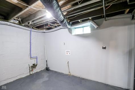 3751 Creston Drive Indianapolis IN 46222