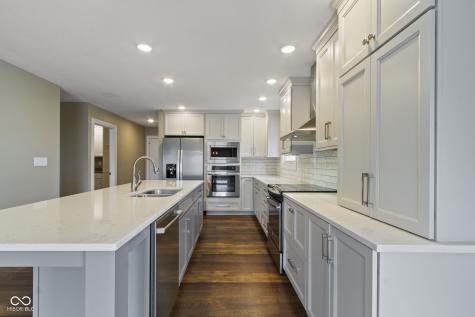 2469 Cape Henry Court Cicero IN 46034