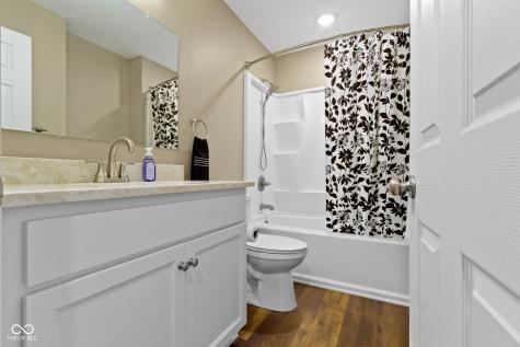 2469 Cape Henry Court Cicero IN 46034