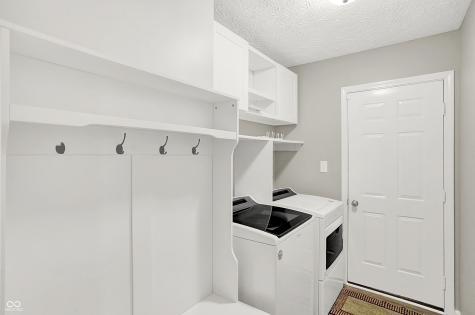 10756 Oyster Bay Court Indianapolis IN 46236