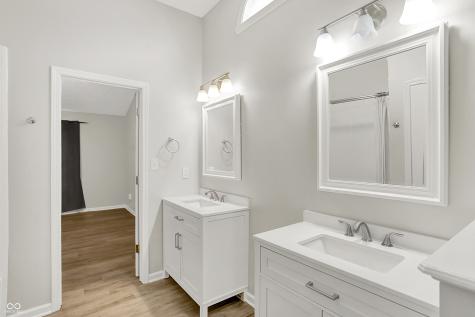 10756 Oyster Bay Court Indianapolis IN 46236