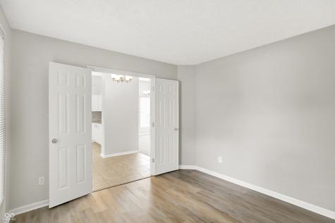 10756 Oyster Bay Court Indianapolis IN 46236
