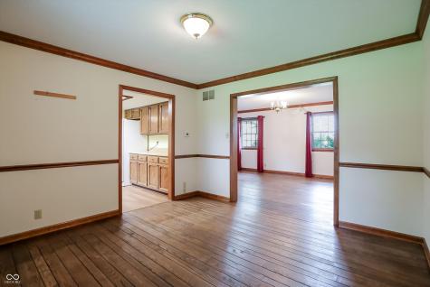 35 Village Court Zionsville IN 46077