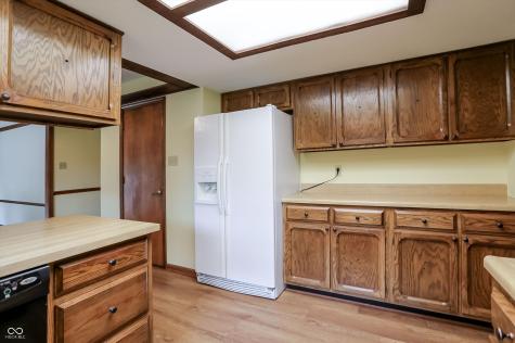 35 Village Court Zionsville IN 46077