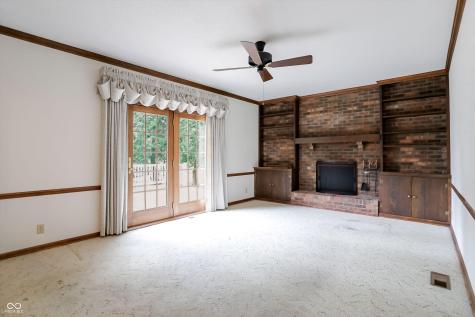 35 Village Court Zionsville IN 46077