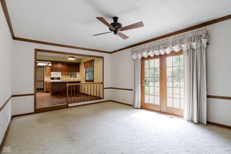 35 Village Court Zionsville IN 46077