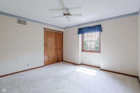 35 Village Court Zionsville IN 46077