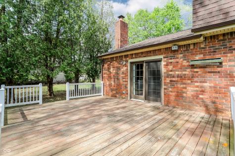 35 Village Court Zionsville IN 46077