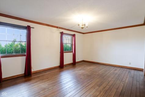 35 Village Court Zionsville IN 46077