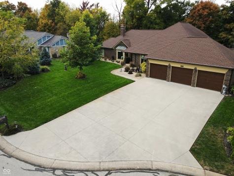 6563 Kings Court Avon IN 46123
