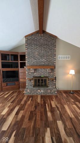 6563 Kings Court Avon IN 46123