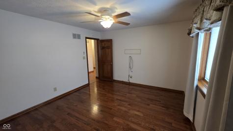 6563 Kings Court Avon IN 46123