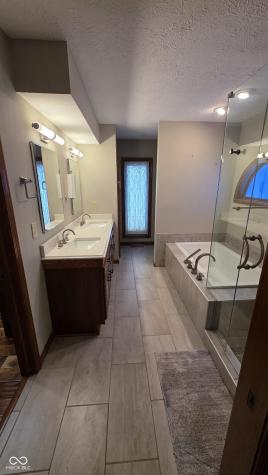 6563 Kings Court Avon IN 46123