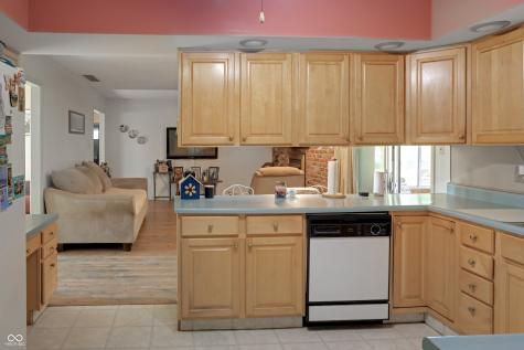 6880 S 850 E Zionsville IN 46077