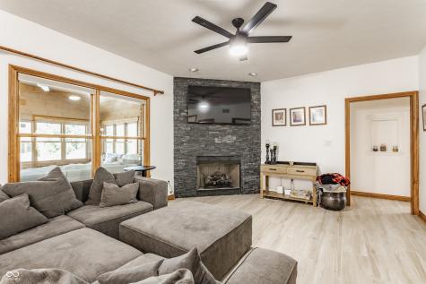 1546 E Osprey Drive Greenfield IN 46140