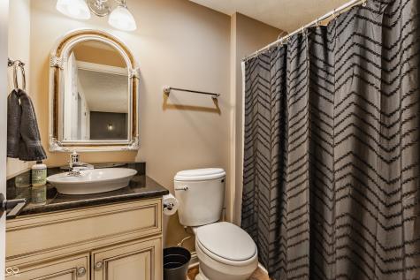 1546 E Osprey Drive Greenfield IN 46140