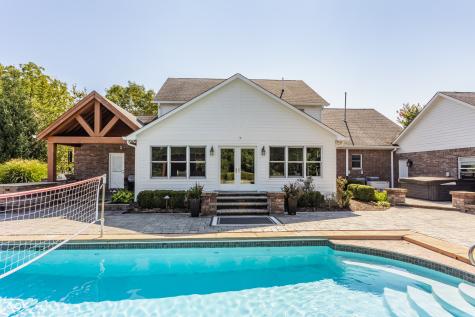 1546 E Osprey Drive Greenfield IN 46140