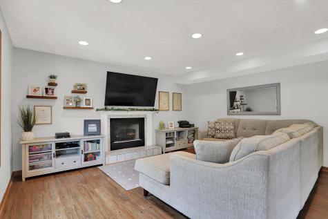 10116 Pendula Drive Indianapolis IN 46236