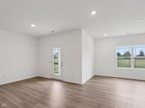 213 Holly Lane Greenfield IN 46140