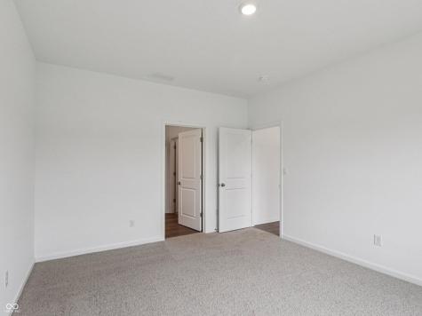 213 Holly Lane Greenfield IN 46140