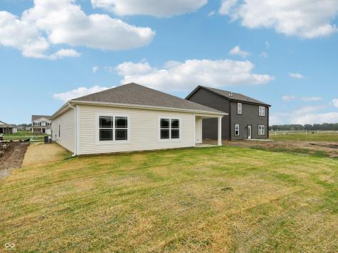 213 Holly Lane Greenfield IN 46140