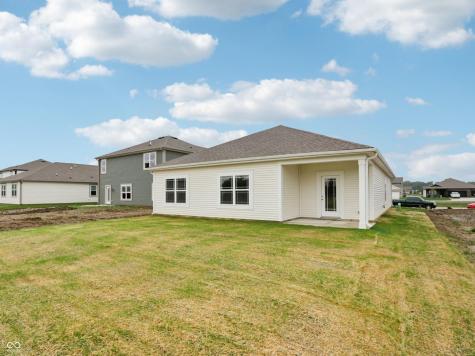 213 Holly Lane Greenfield IN 46140