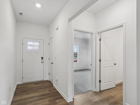 213 Holly Lane Greenfield IN 46140