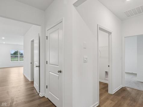 213 Holly Lane Greenfield IN 46140