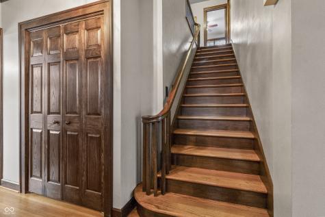 5143 E Pleasant Run Parkway South Drive Indianapolis IN 46219