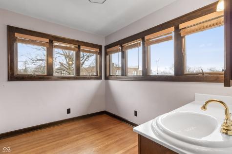 5143 E Pleasant Run Parkway South Drive Indianapolis IN 46219