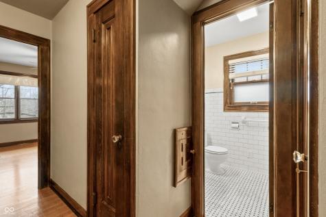 5143 E Pleasant Run Parkway South Drive Indianapolis IN 46219