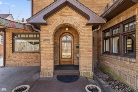 5143 E Pleasant Run Parkway South Drive Indianapolis IN 46219