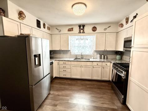 6419 Woodwind Drive Indianapolis IN 46217