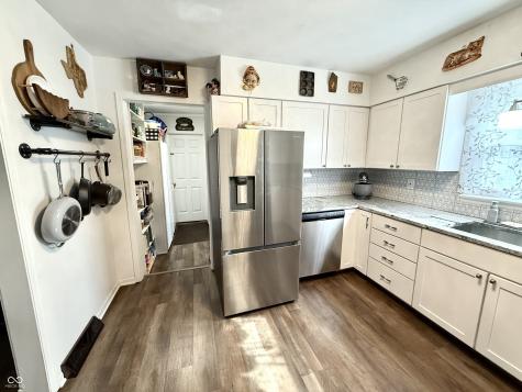 6419 Woodwind Drive Indianapolis IN 46217