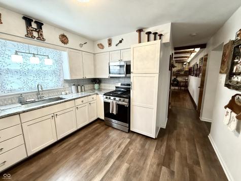 6419 Woodwind Drive Indianapolis IN 46217