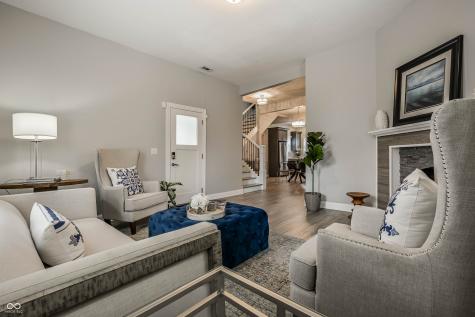 328 Lesley Avenue Indianapolis IN 46219