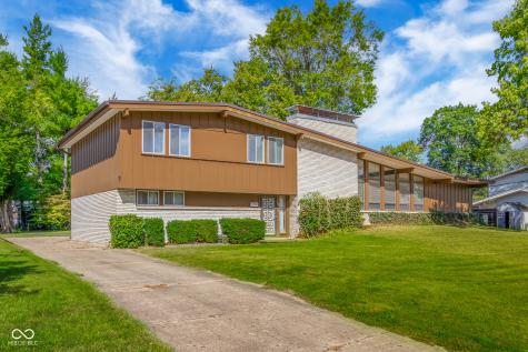 4120 Ridgeway Avenue Columbus IN 47203