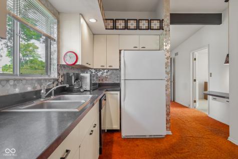 4120 Ridgeway Avenue Columbus IN 47203