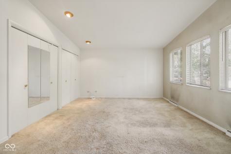 4120 Ridgeway Avenue Columbus IN 47203