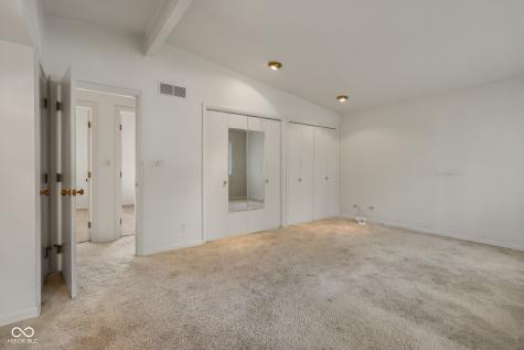 4120 Ridgeway Avenue Columbus IN 47203