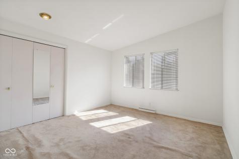 4120 Ridgeway Avenue Columbus IN 47203
