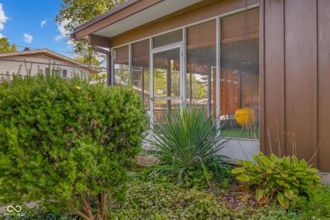 4120 Ridgeway Avenue Columbus IN 47203