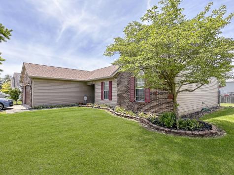 402 Stillwood Court Indianapolis IN 46239