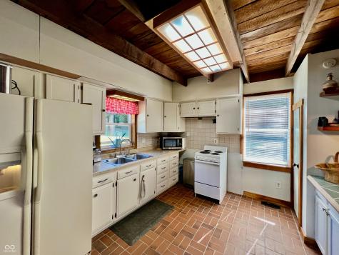 7932 Mount Nebo Road Columbus IN 47201